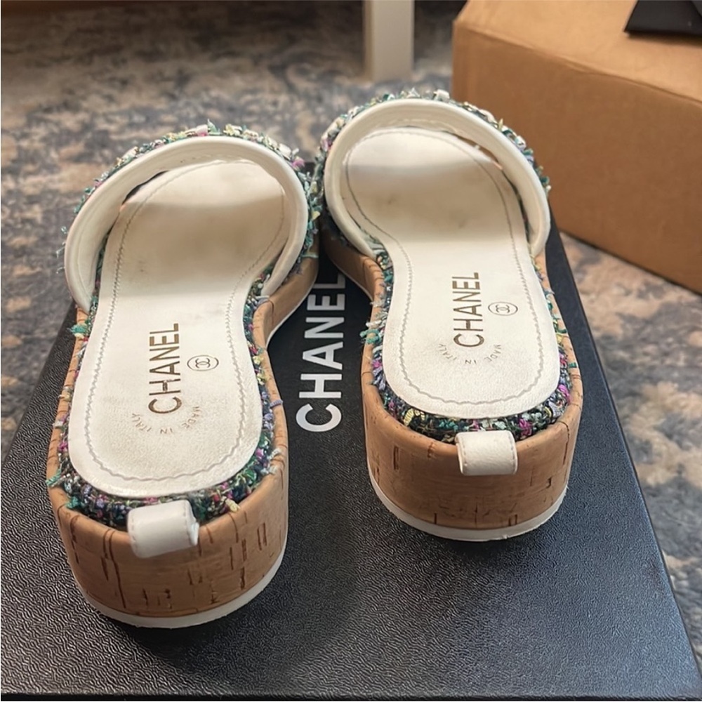 Chanel Tweed Slides Cork Mule Heel 21C White Sandals Slides Size 39 - Picture 5 of 12